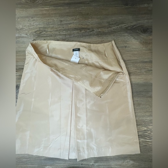 NWT J CREW - size 10- CreamSilk Skirt**please read** - Picture 7 of 14